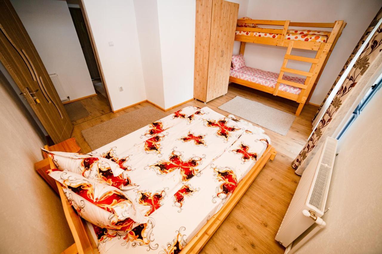 Casa Tudor Topliţa Esterno foto